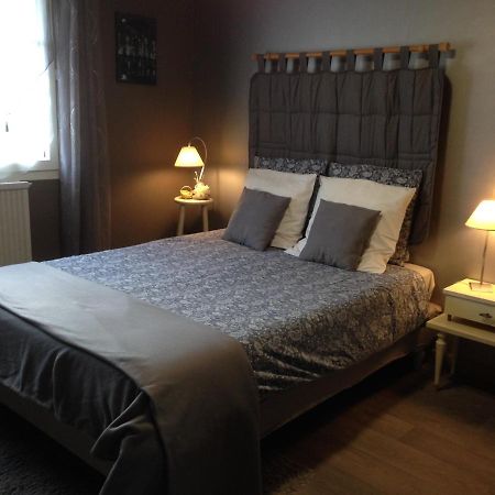 Chambre D'Hotes Hola Laval  Dış mekan fotoğraf