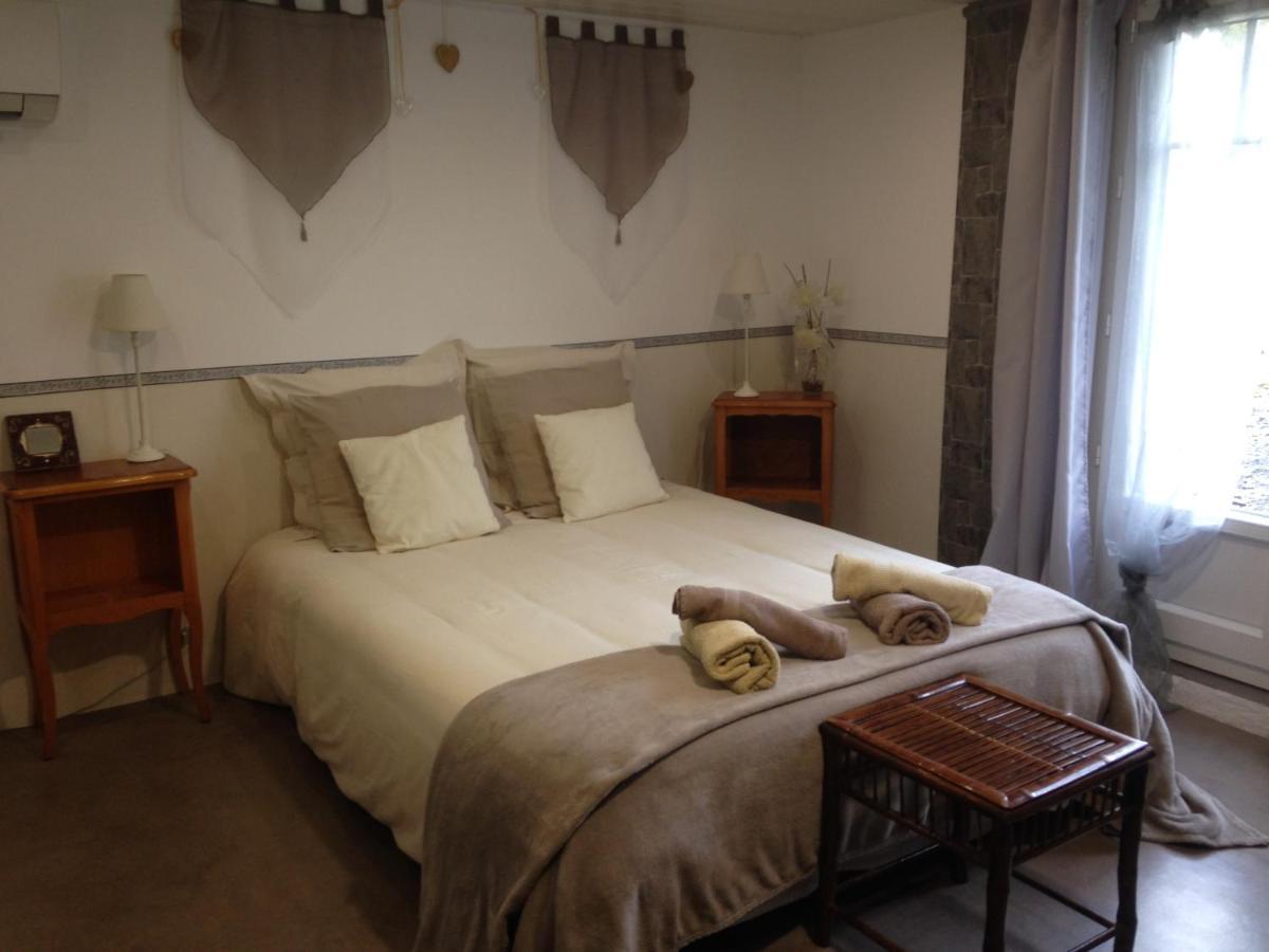 Chambre D'Hotes Hola Laval  Dış mekan fotoğraf