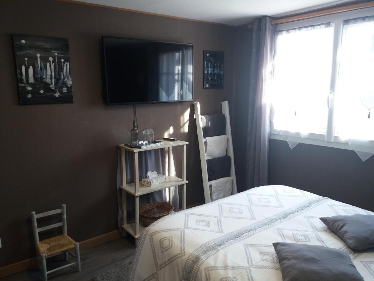 Chambre D'Hotes Hola Laval  Dış mekan fotoğraf