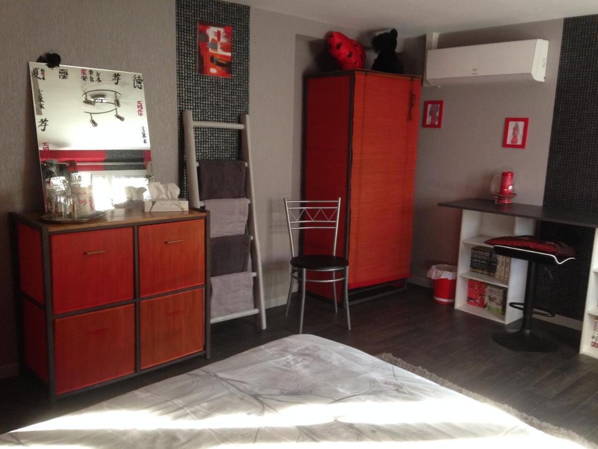 Chambre D'Hotes Hola Laval  Dış mekan fotoğraf